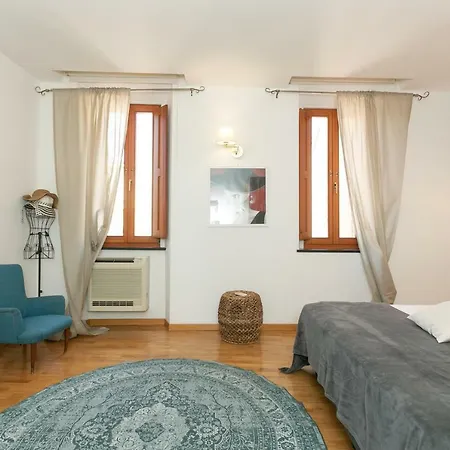 Spanish Steps Lovely House Rom